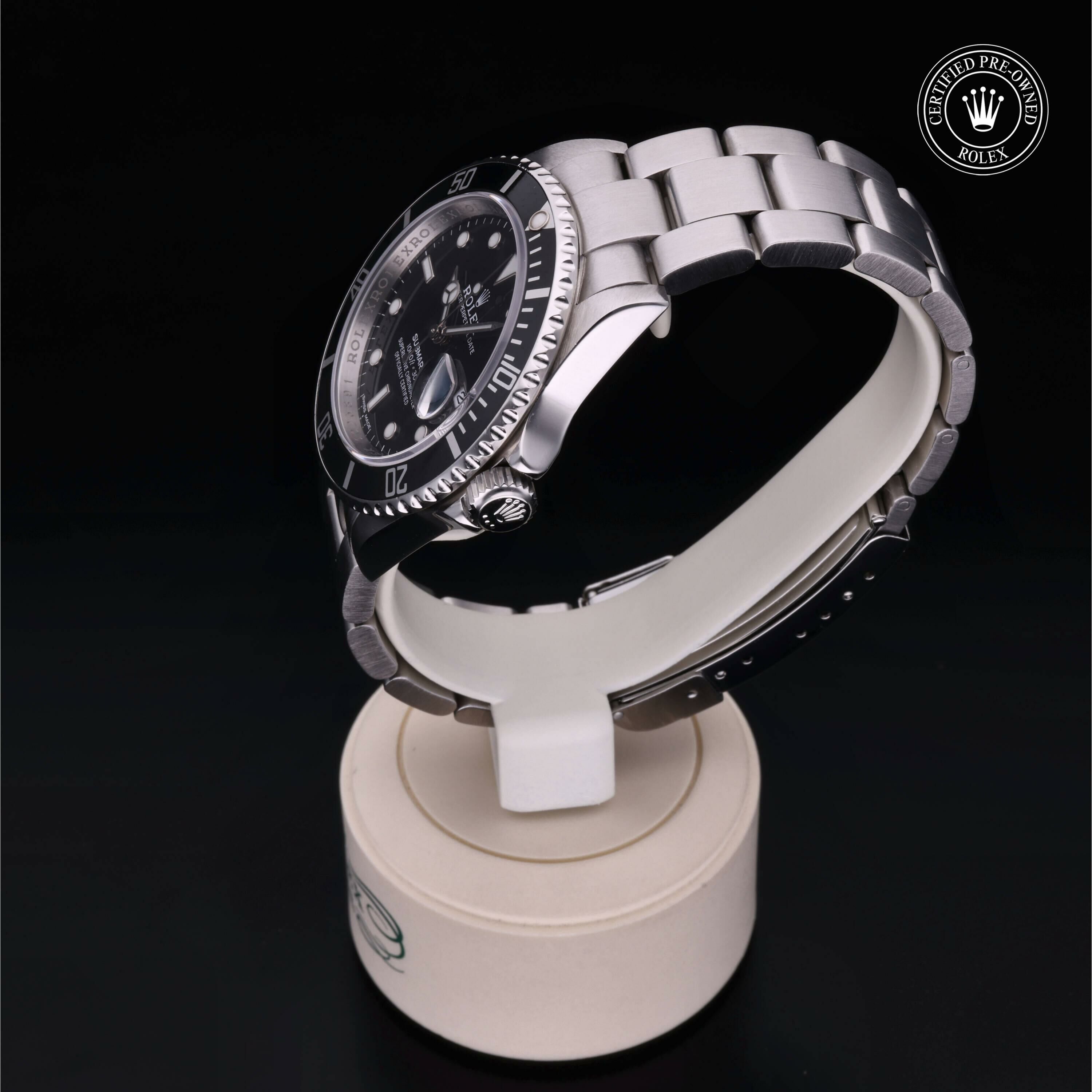 Rolex Oyster Perpetual Submariner Date in Steel M16610-0007 at Ferret - view 9