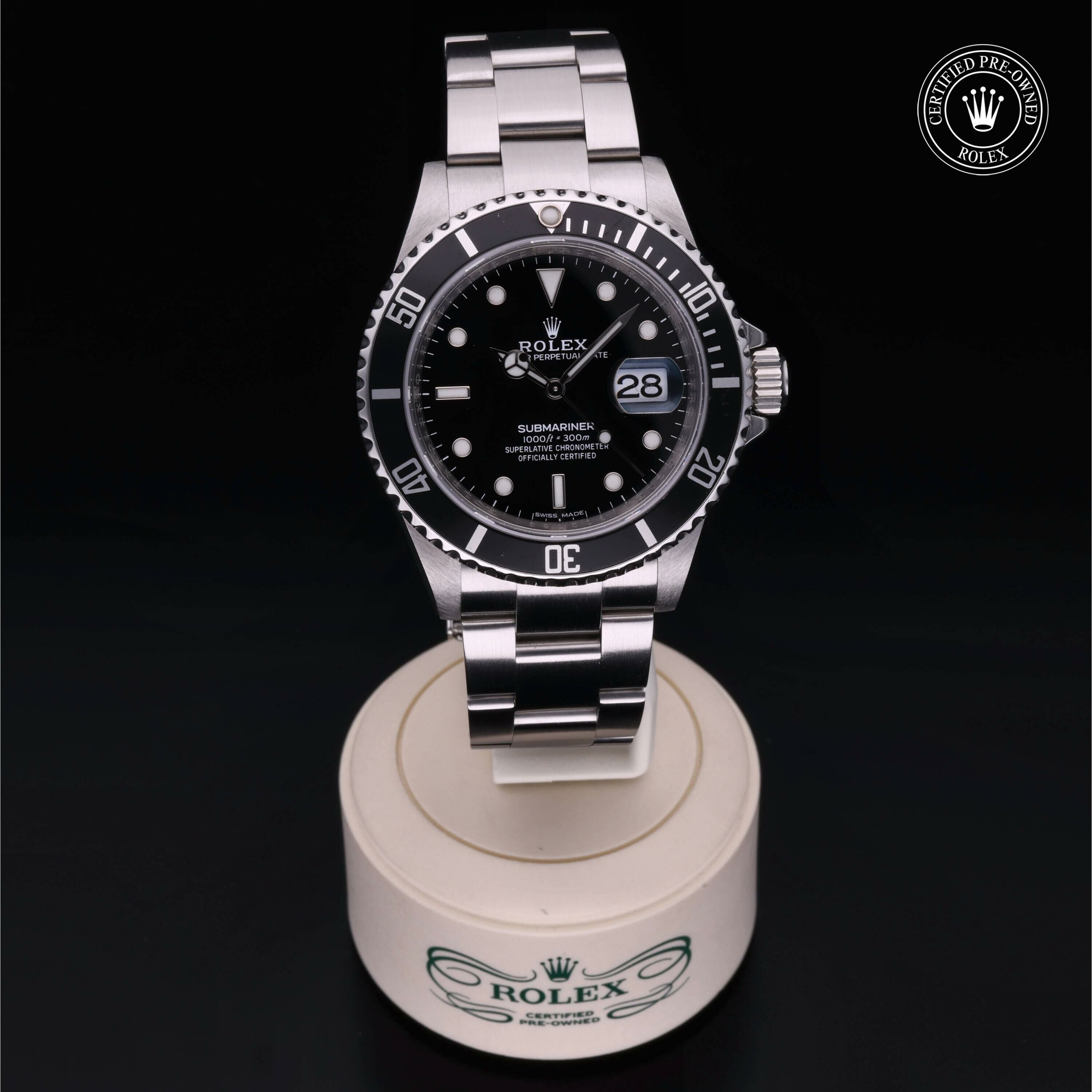 Rolex Oyster Perpetual Submariner Date in Steel M16610-0007 at Ferret - view 36