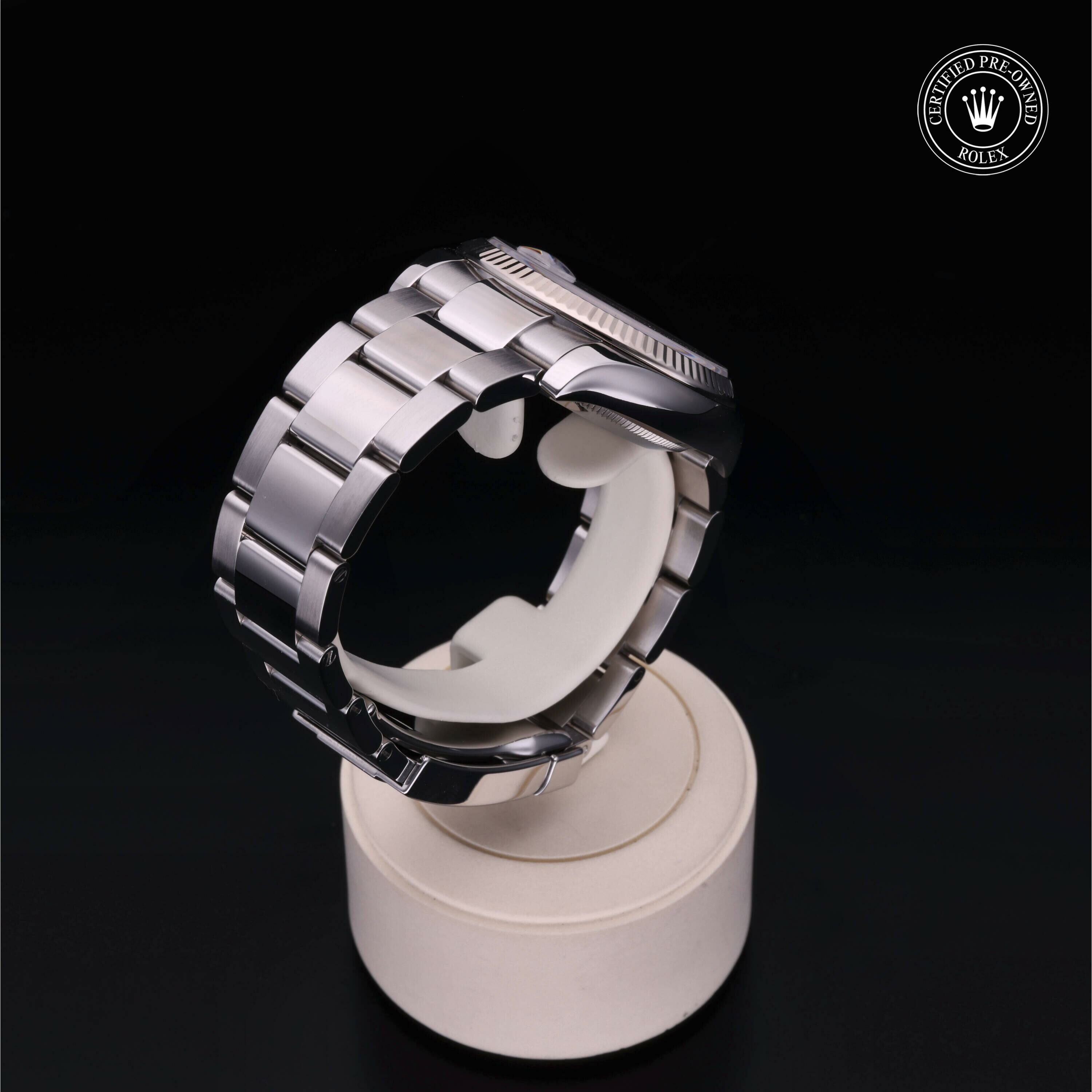 Rolex Date 34 in Rolesor 18 Carat White M115234-0012 at Ferret - view 23