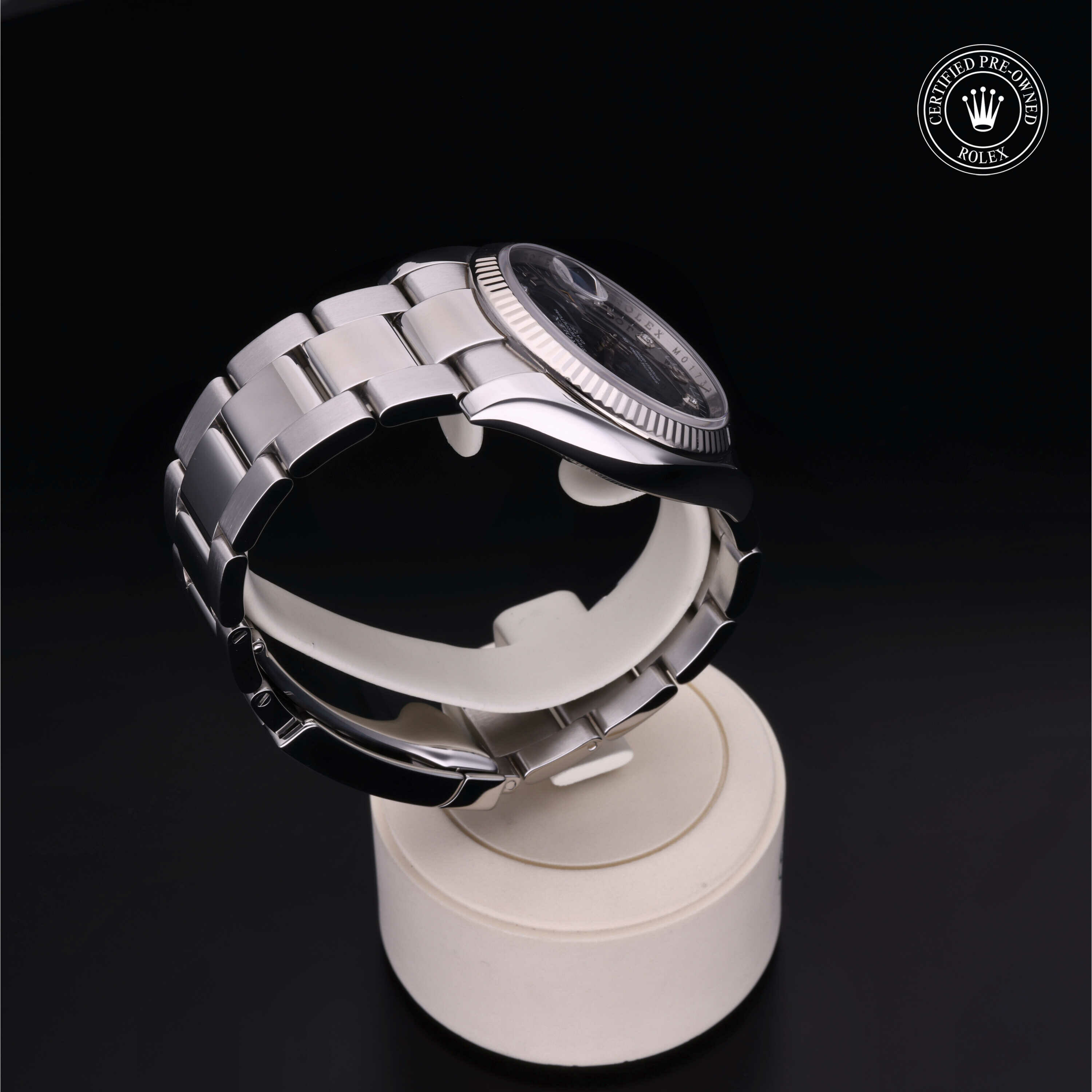 Rolex Oyster Perpetual Date 34 in Rolesor 18 Carat White M115234-0005 at Ferret - view 25