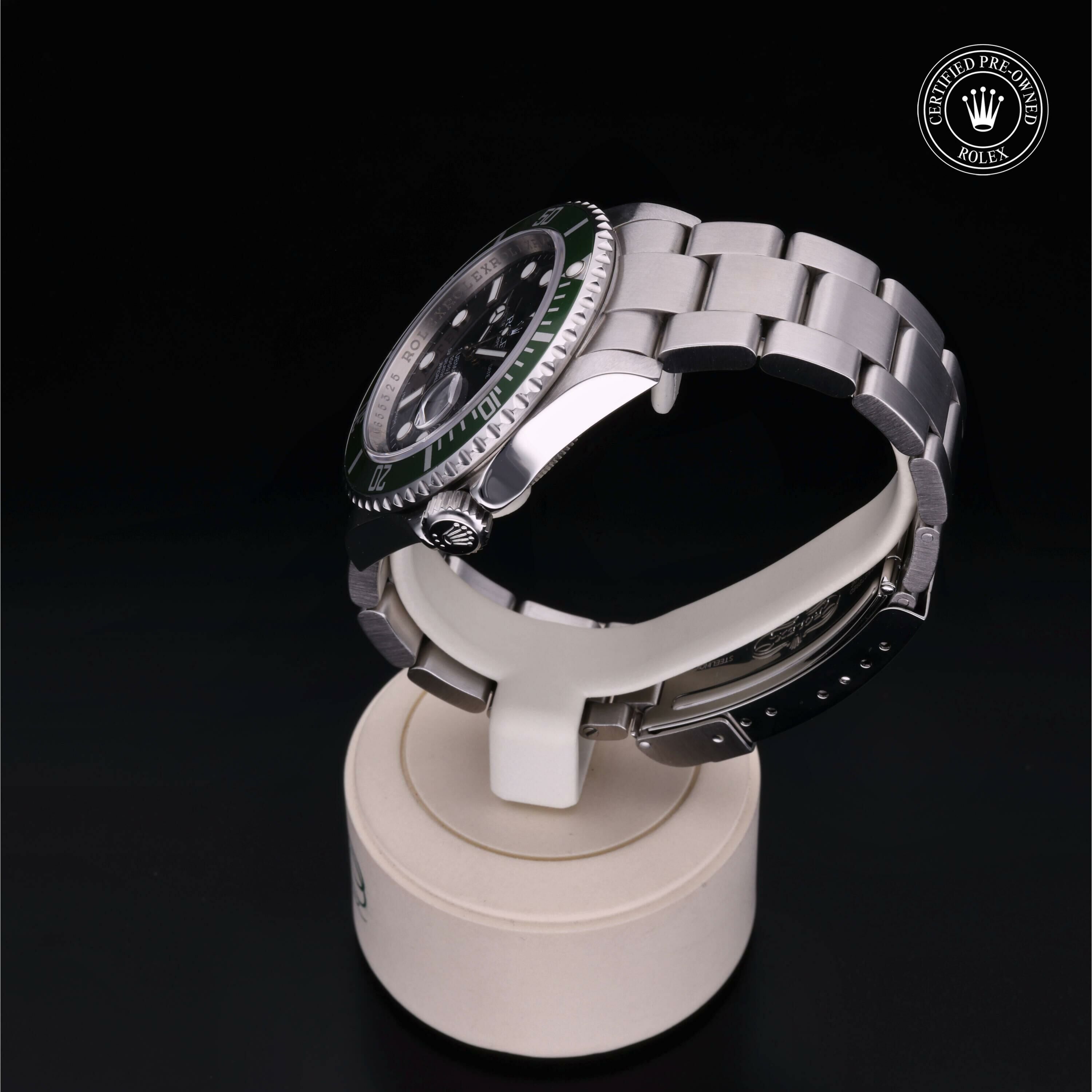 Rolex Oyster Perpetual Submariner Date in Steel M16610LV-0002 at Ferret - view 11