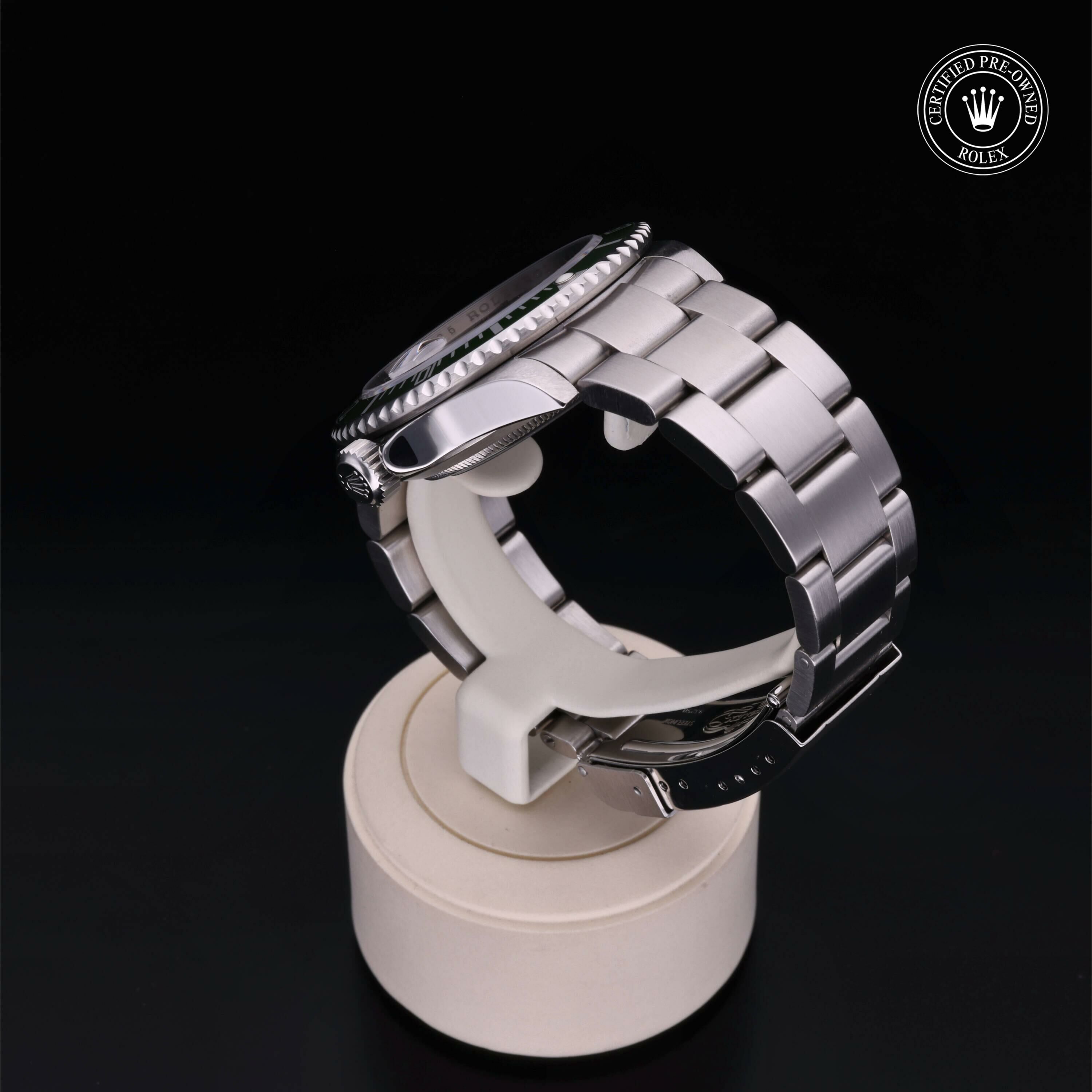 Rolex Oyster Perpetual Submariner Date in Steel M16610LV-0002 at Ferret - view 14