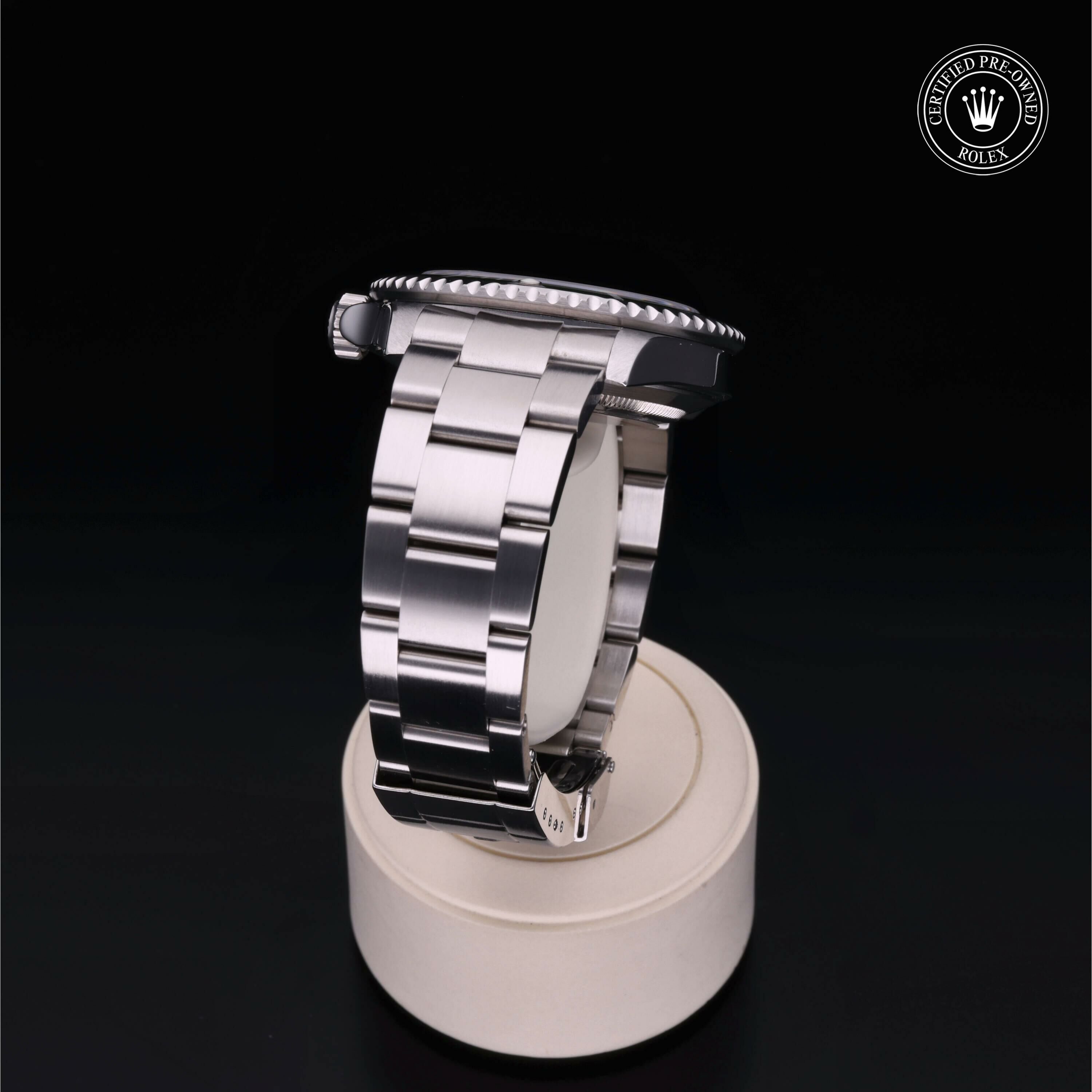 Rolex Oyster Perpetual Submariner Date in Steel M16610LV-0002 at Ferret - view 20