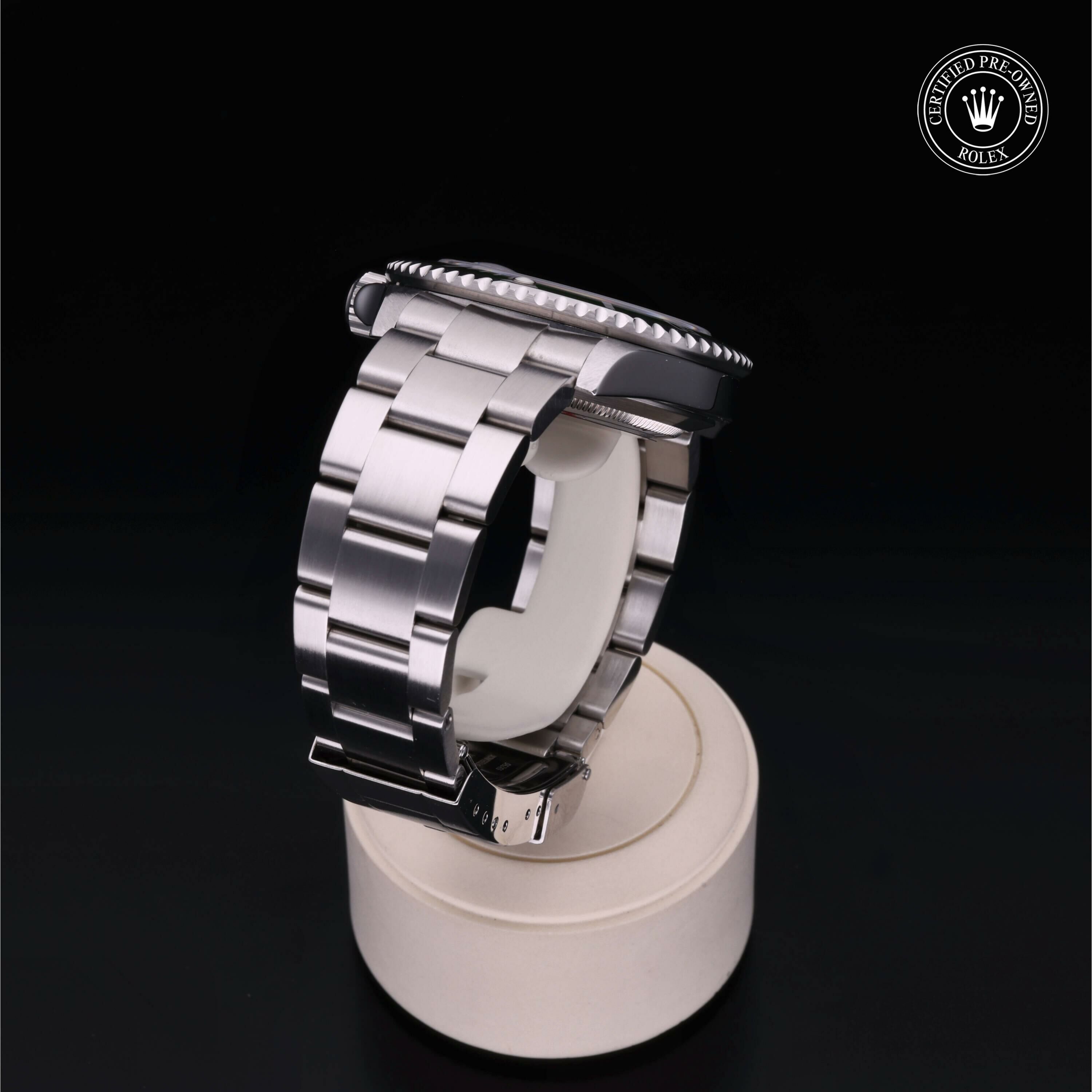 Rolex Oyster Perpetual Submariner Date in Steel M16610LV-0002 at Ferret - view 21