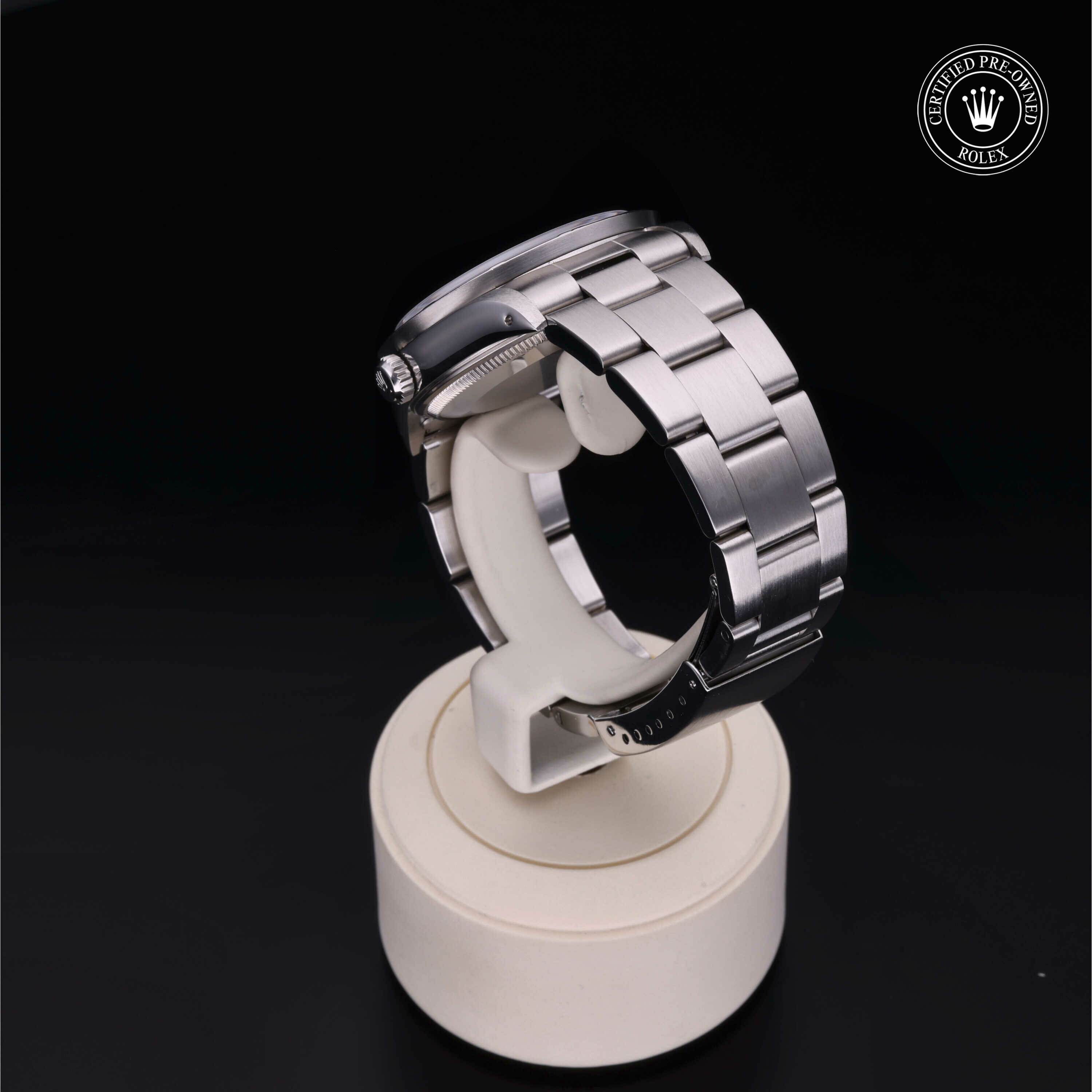 Rolex Oyster Perpetual 34 in Steel M14010-0003 at Ferret - view 15