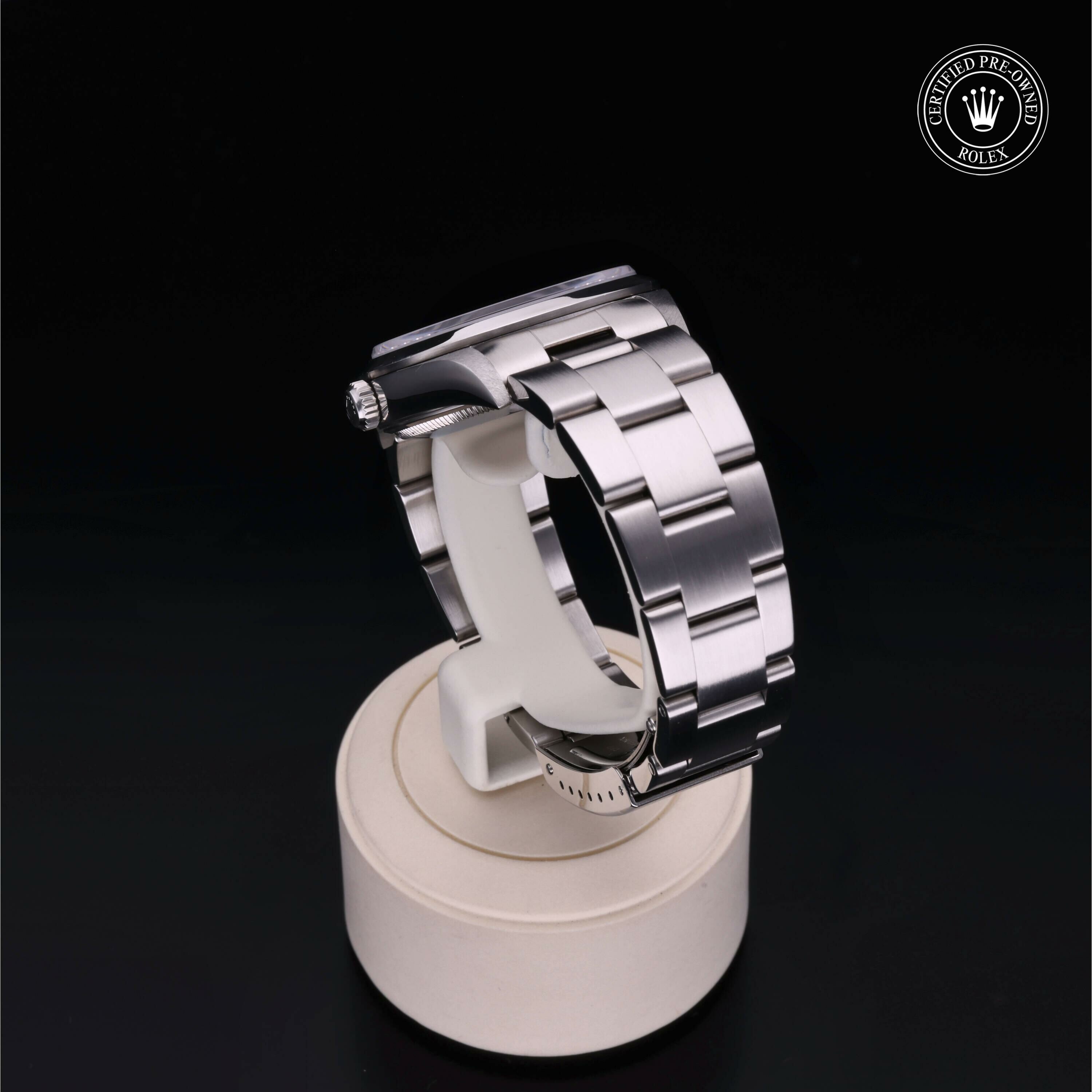 Rolex Oyster Perpetual 34 in Steel M14000-0005 at Ferret - view 16