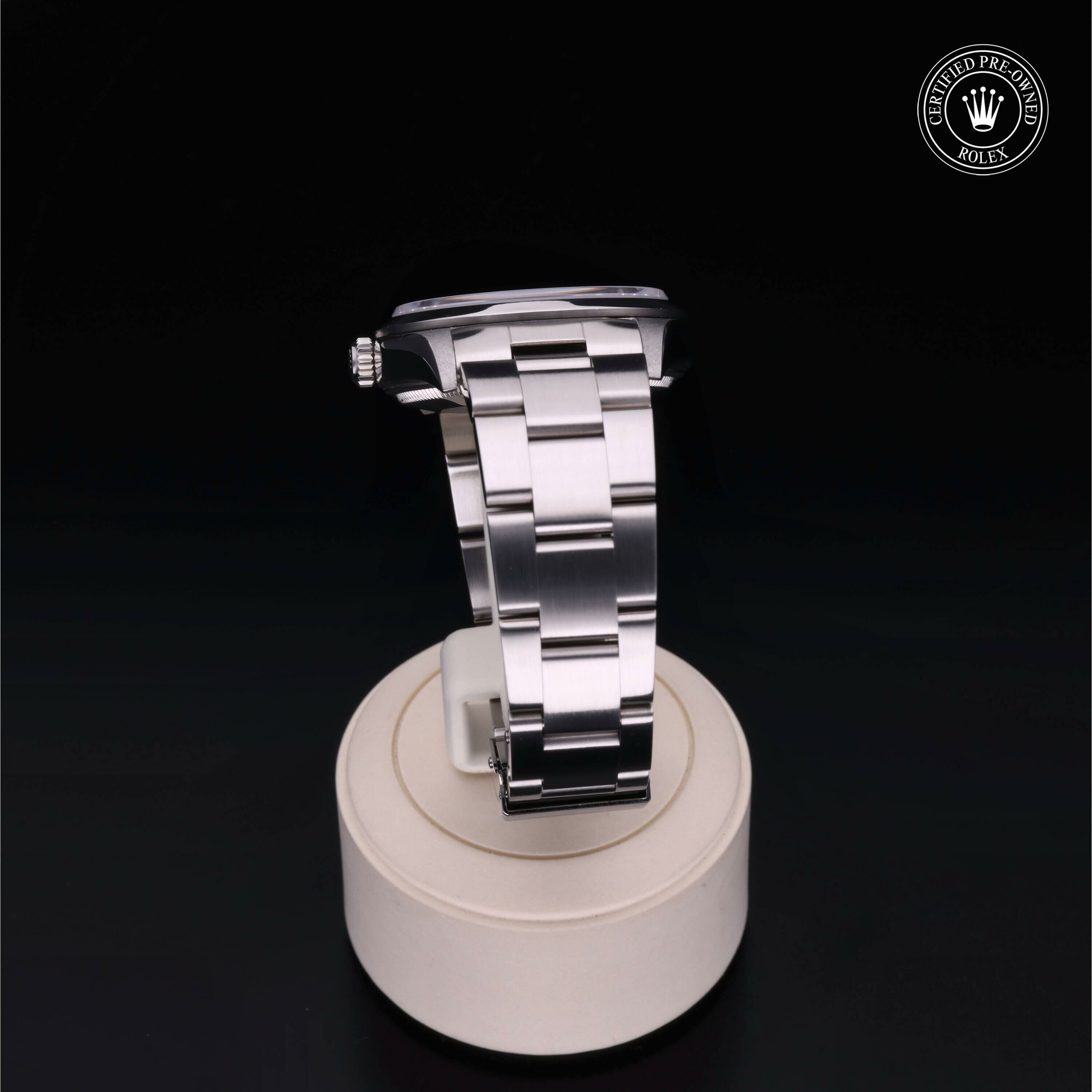Rolex Oyster Perpetual 34 in Steel M14000-0005 at Ferret - view 18