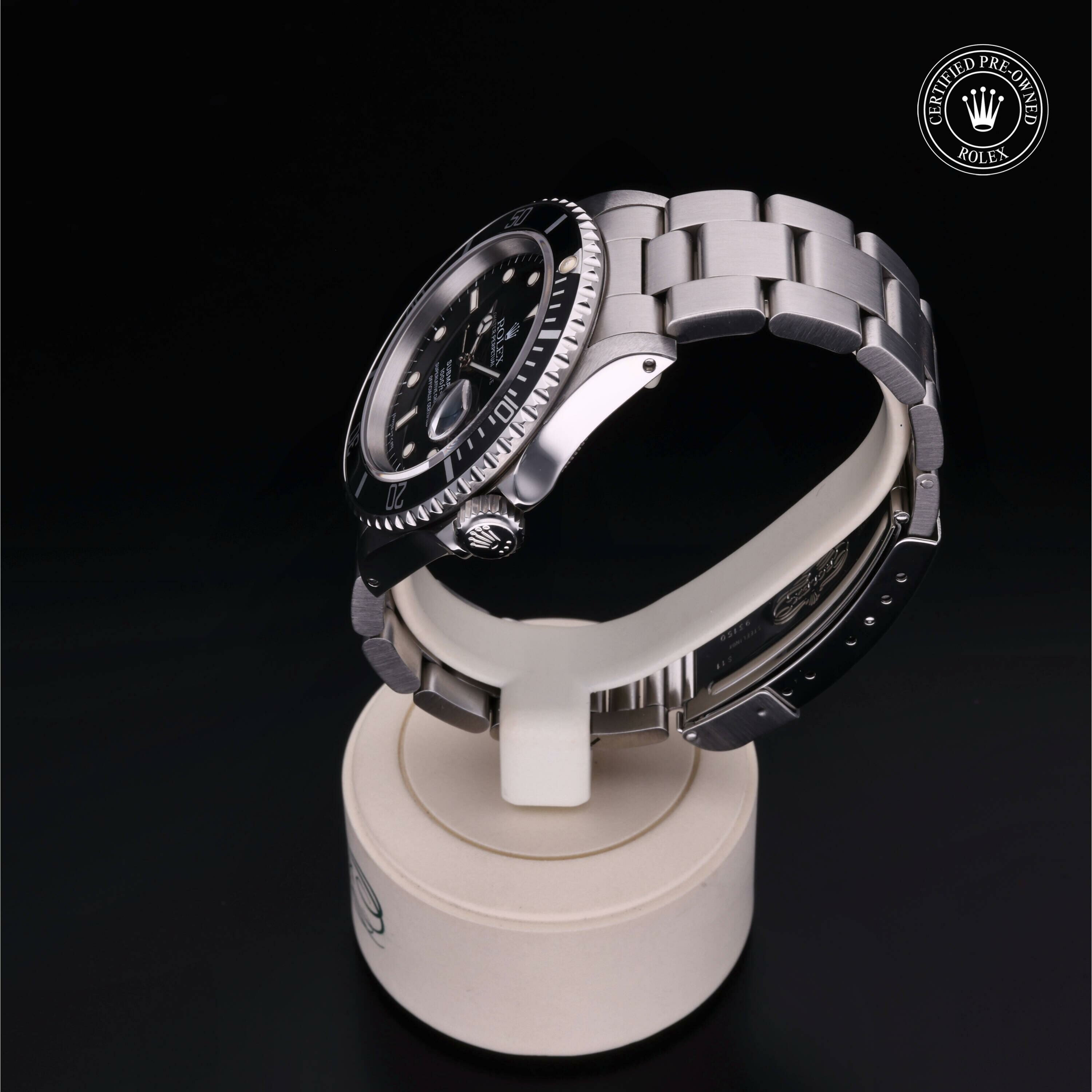 Rolex Oyster Perpetual Submariner Date in Steel M16610-0004 at Ferret - view 10