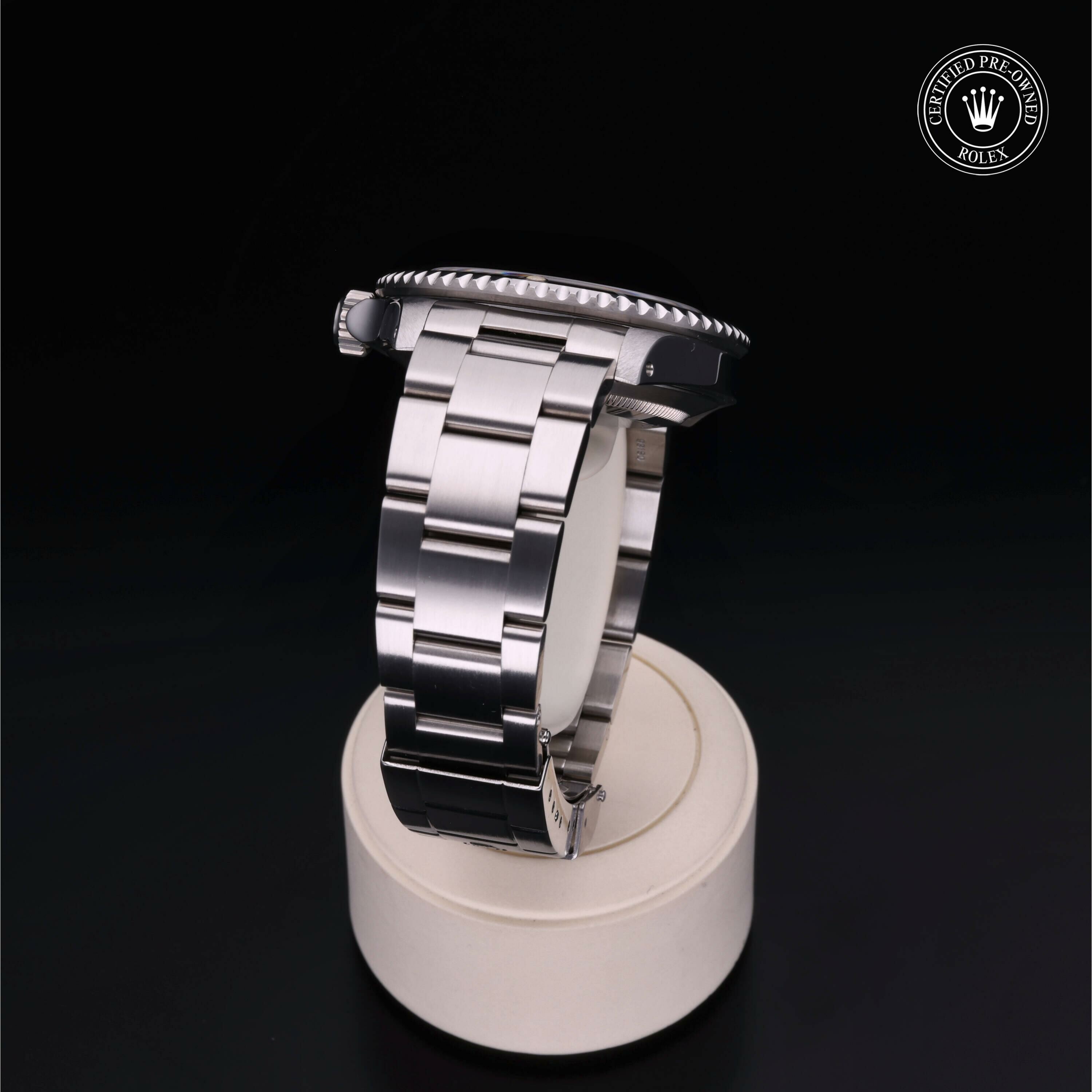 Rolex Oyster Perpetual Submariner Date in Steel M16610-0004 at Ferret - view 20