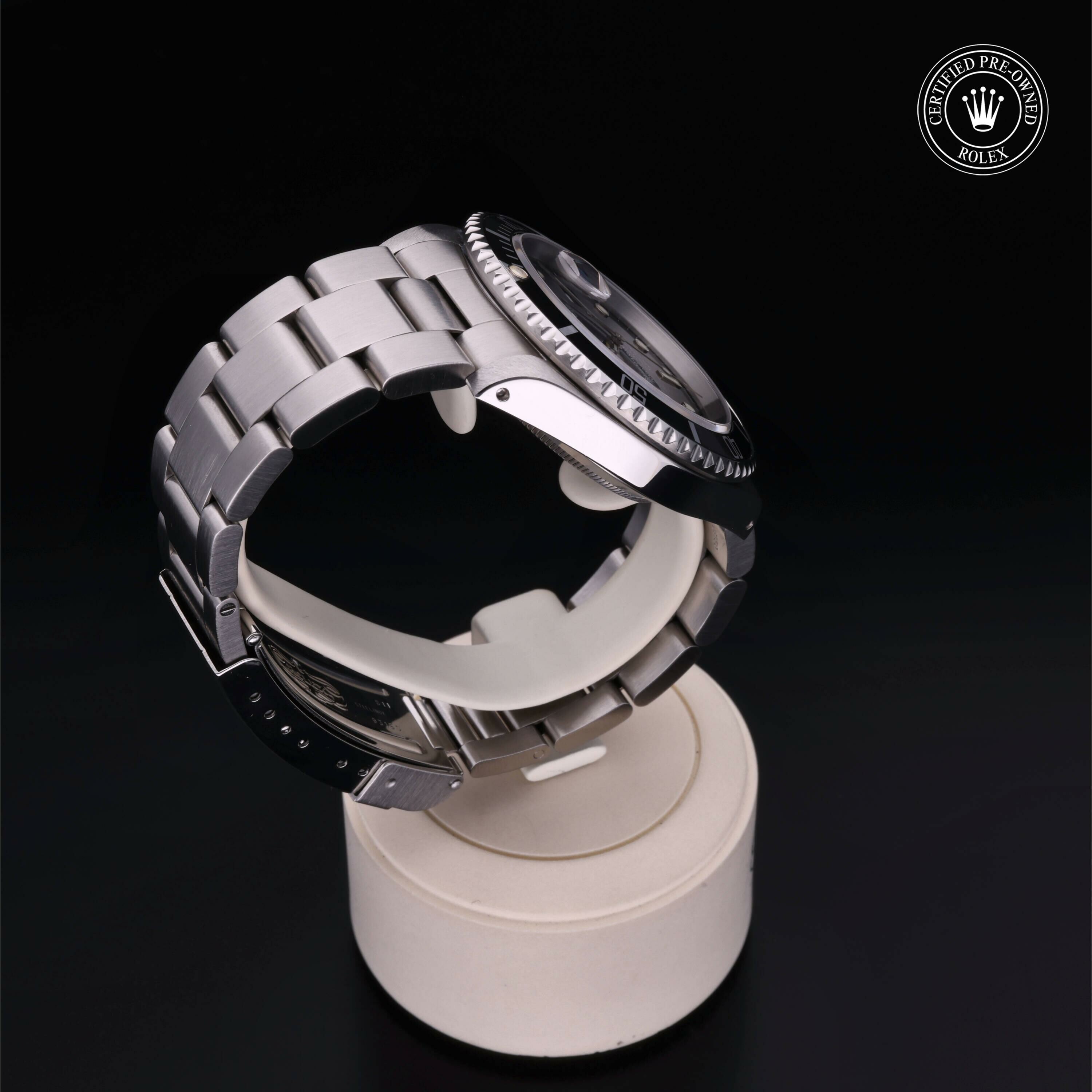 Rolex Oyster Perpetual Submariner Date in Steel M16610-0004 at Ferret - view 25