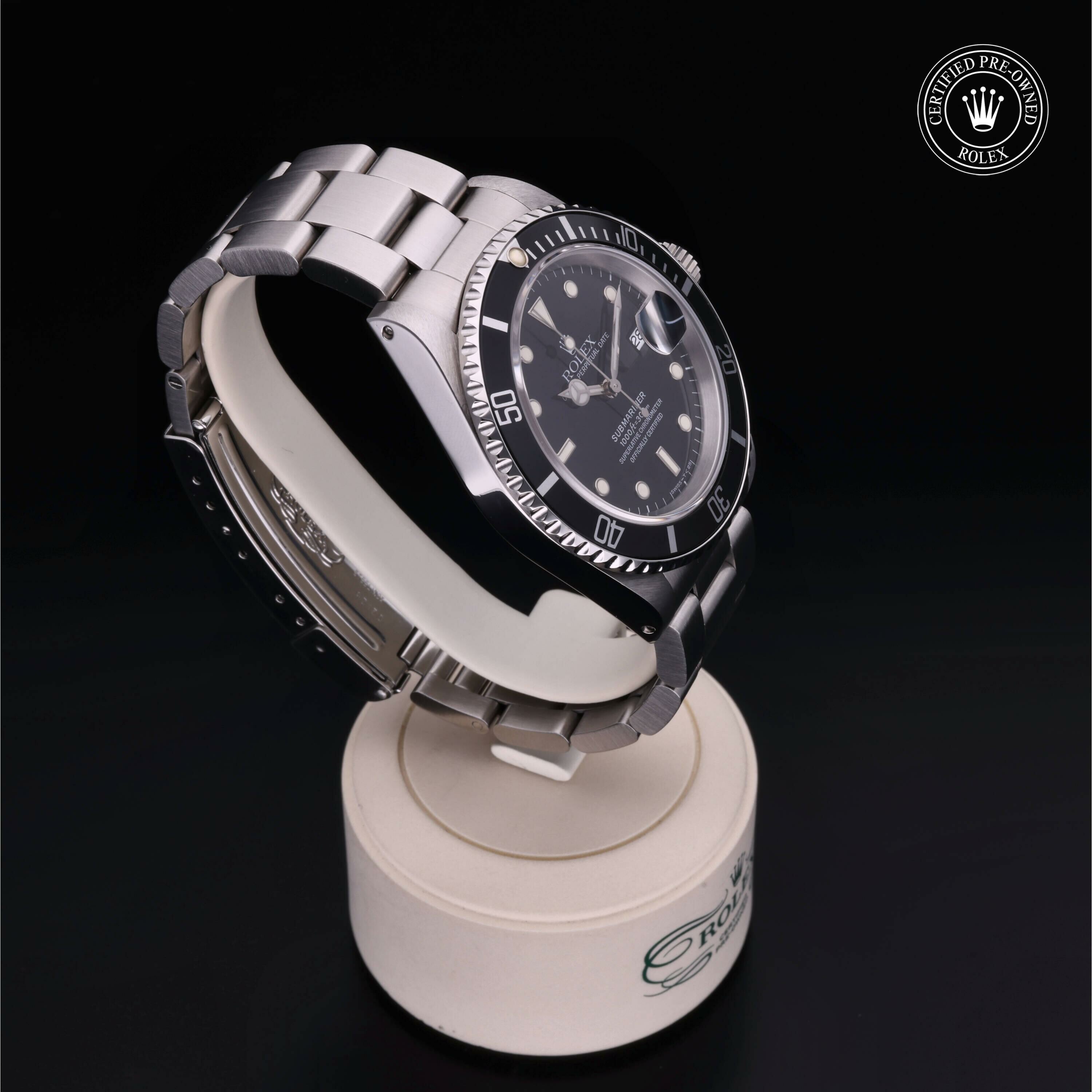 Rolex Oyster Perpetual Submariner Date in Steel M16610-0004 at Ferret - view 30