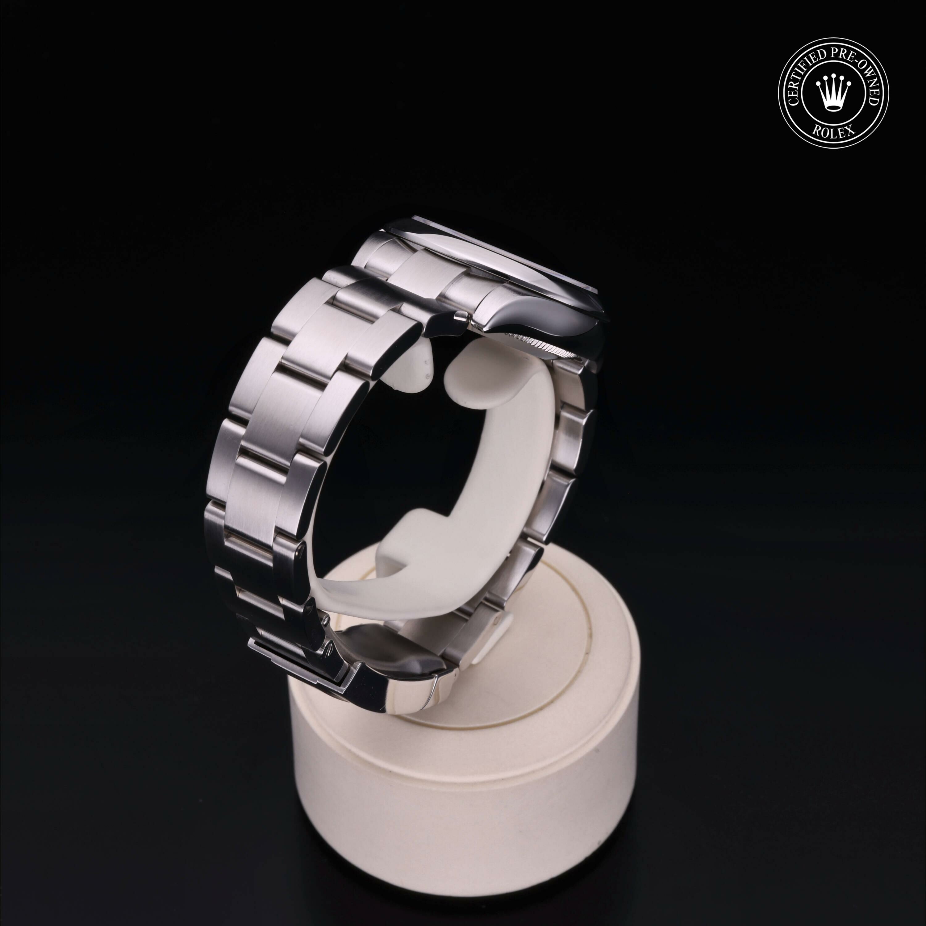 Rolex Oyster Perpetual 31 en Acier M177200-0009 chez Ferret - vue 22