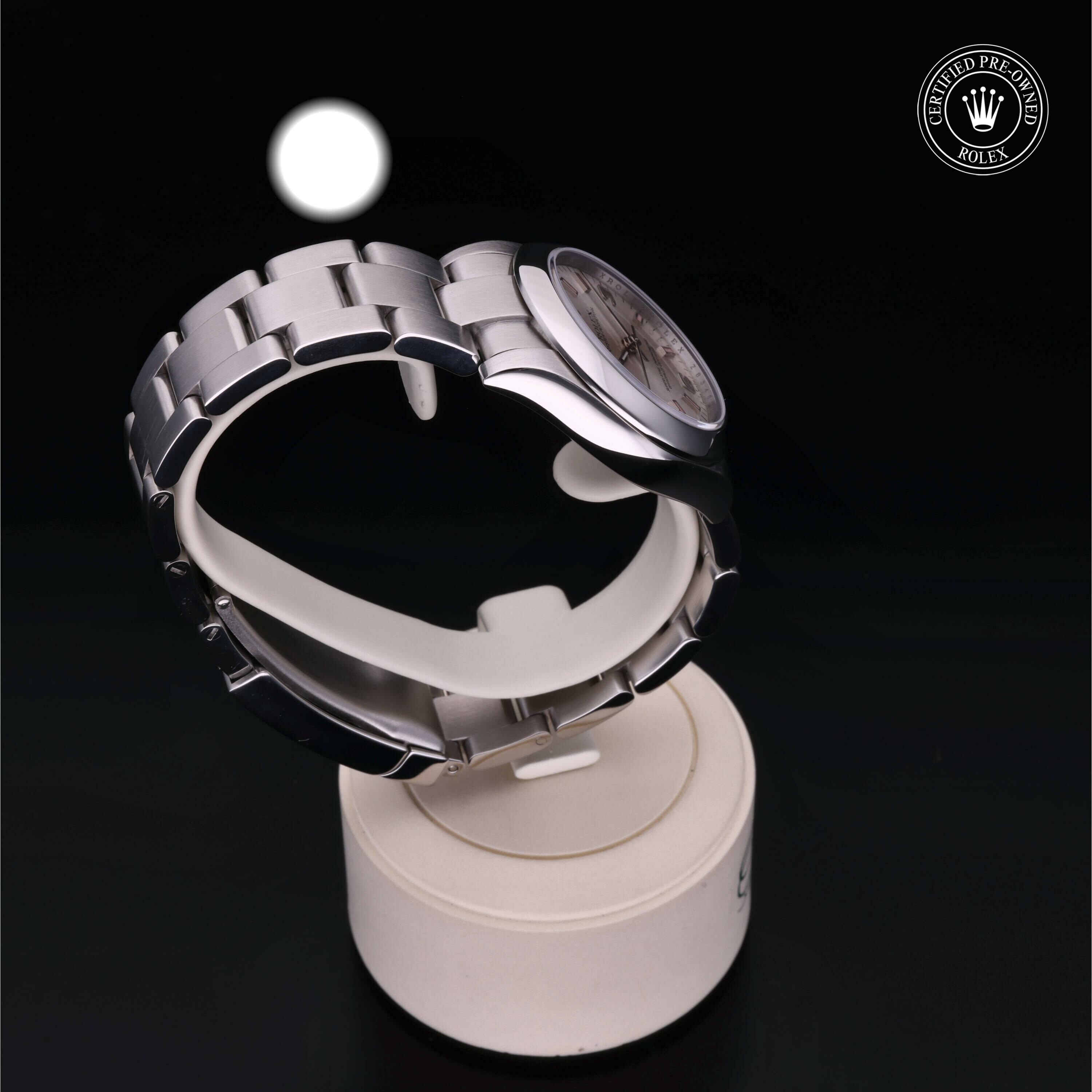 Rolex Oyster Perpetual 31 en Acier M177200-0009 chez Ferret - vue 26