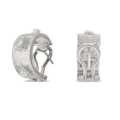 Boucles d'oreilles Buccellati Macri Classica en or blanc et diamants