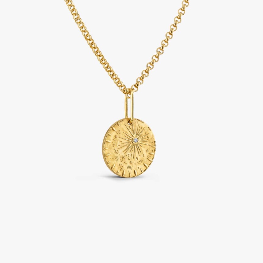 Arthus Bertrand Pluie d'Étoiles medal in yellow gold and diamond 23mm