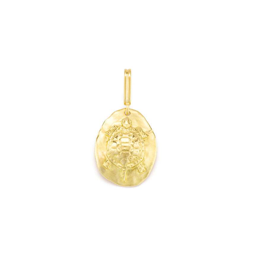 Mellerio Cabinet of Curiosities turtle medal in yellow gold