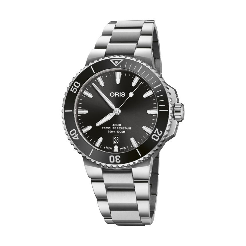 Oris The New Aquis Date 2024 Watch - black dial