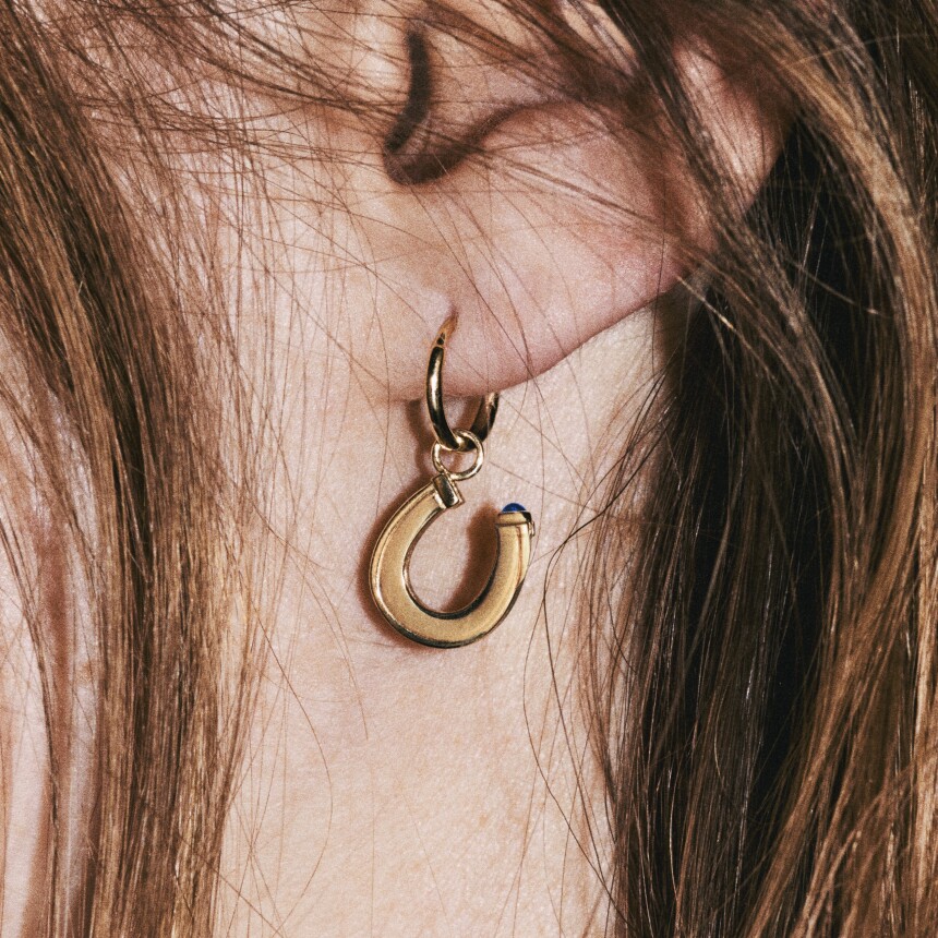 Mono Earring Marie Lichtenberg baby charm horseshoe