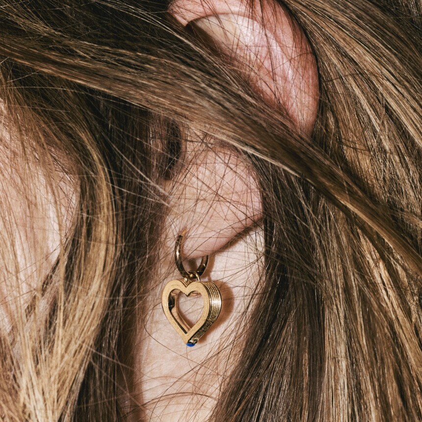 Marie Lichtenberg baby charm heart mono earring