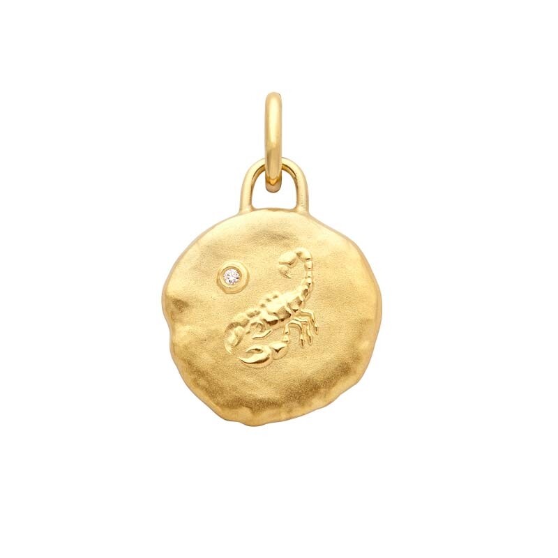 Arthus Bertrand Astro Scorpio 15mm medal in yellow gold and diamond