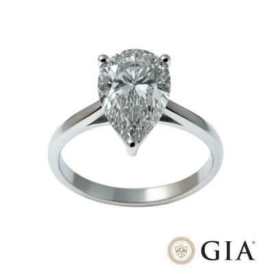 Ferret pear-cut Diamond Lab ring in white gold, with GIA laboratory diamond - 3ct