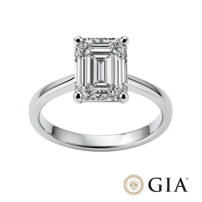 Ferret Diamond Lab emerald cut ring in white gold, and GIA laboratory diamond - 3ct