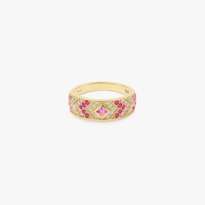 Sophie d'Agon Ani 3 Rose ring in yellow gold, rubies, pink sapphires and diamonds