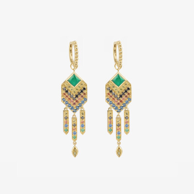 Boucles d'oreilles Sophie d'Agon Ani 2 Verte en or jaune, saphirs jaunes, saphirs cognacs, saphirs bleus, diamants noirs et émeraudes