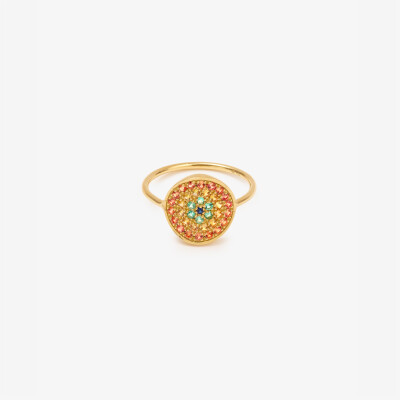 Bague Sophie d'Agon Yellowstone 1 Cognac en or jaune, saphirs cognac, saphirs jaunes, saphirs bleu marine et émeraudes