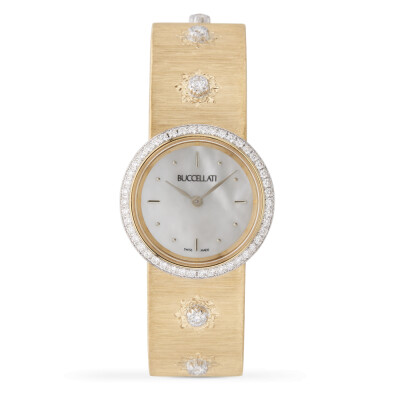 Montre Buccellati Macri, cadran nacre 24mm en or jaune et diamants