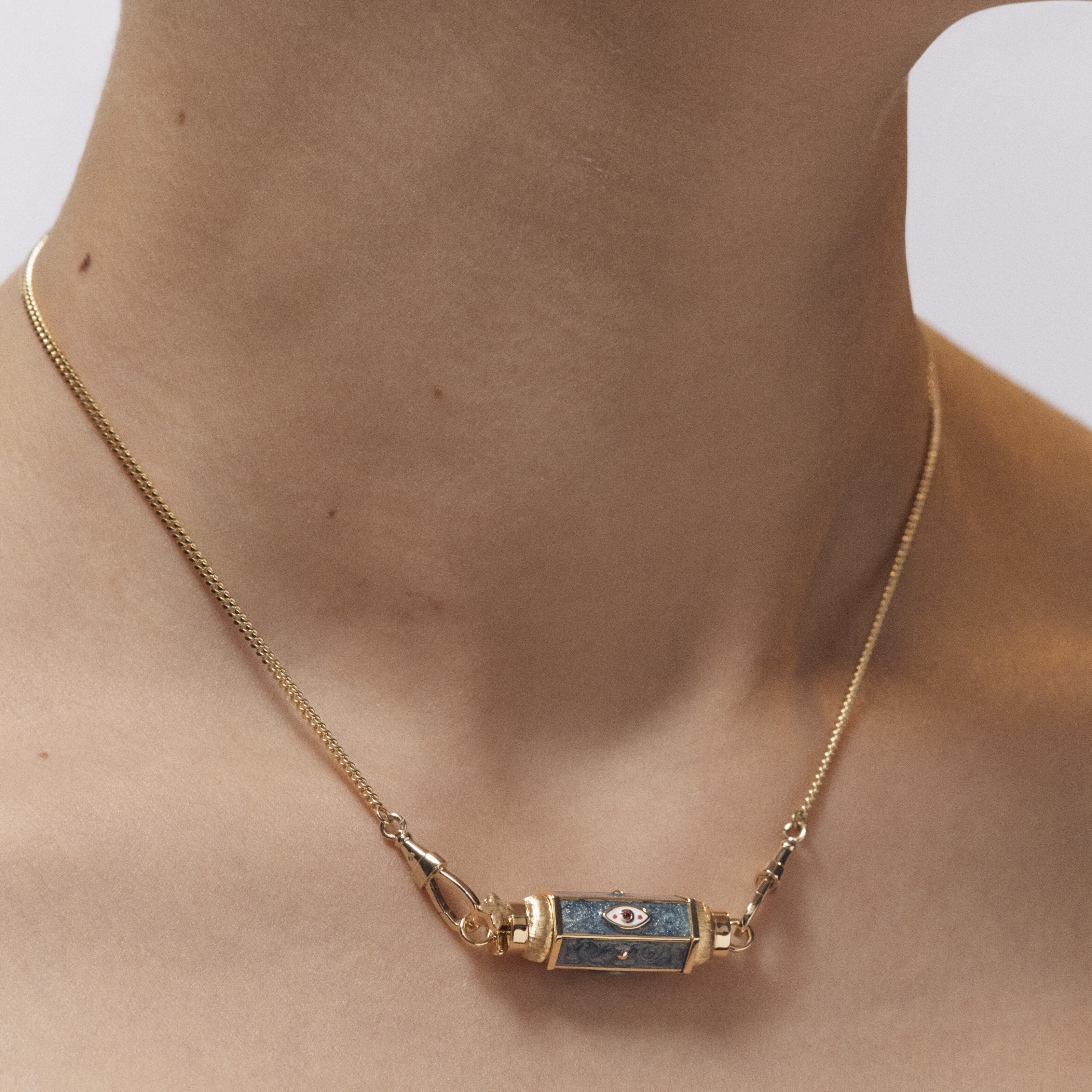 Baby Locket Marie Lichtenberg Evil Eye Green 37cm vue 5