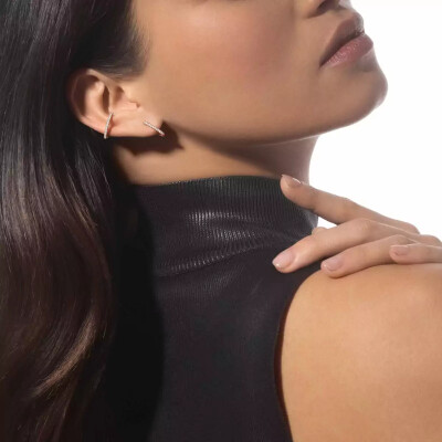 Messika Gatsby middle mono clip earring, pink gold and diamonds