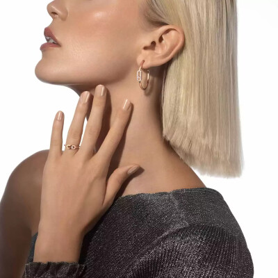 Boucles d'oreilles créoles Messika Move Uno en or rose et diamants