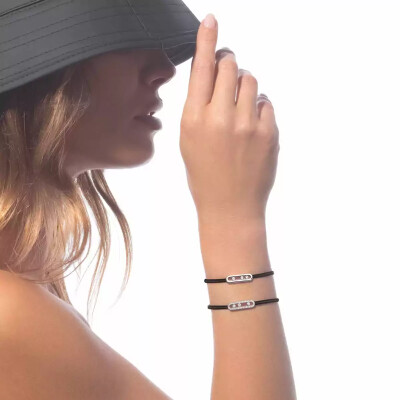 Bracelet cordon Messika Care(s) noir pavé en or blanc et diamants