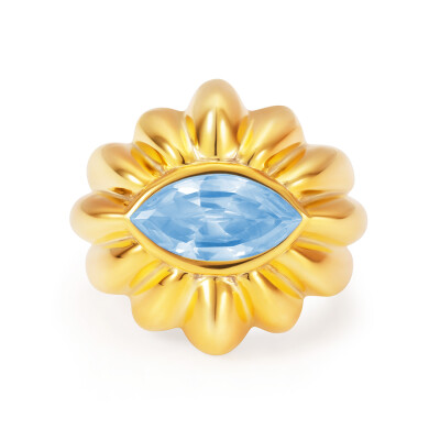 Bague NeverNot Show and Tell « Let’s Watch The Sunset » en or jaune et topaze bleue.