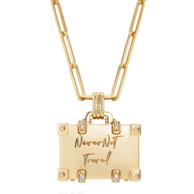 Collier NeverNot Travel « Night and Day Weekend » Suitcase en or jaune, diamants noirs et diamants blancs.