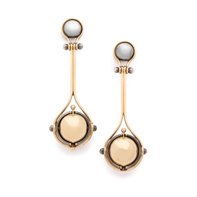 Elie Top Compagnie Céleste Pluton Earrings in Akoya pearls