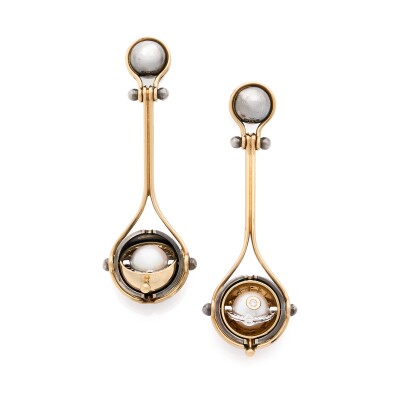 Elie Top Compagnie Céleste Pluton Earrings in Akoya pearls