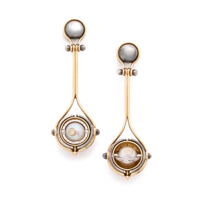 Elie Top Compagnie Céleste Pluton Earrings in Akoya pearls