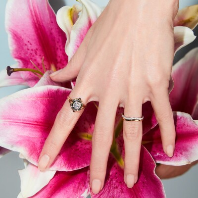 Elie Top Sirius Mira Diamond Ring