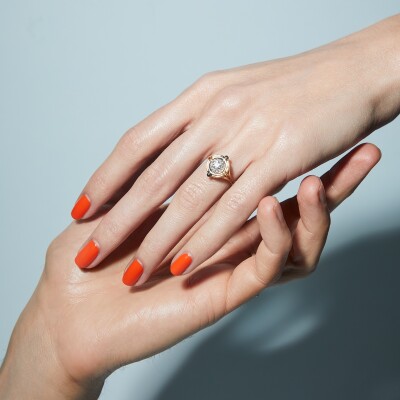 Elie Top Sirius Mira Diamond Ring