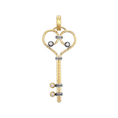 Elie Top Charm Twisted Key Pendant
