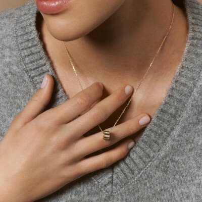 Viltier Edge Pavé necklace in yellow gold and diamonds