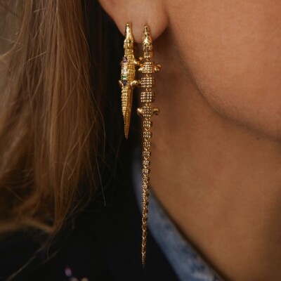 Mono boucle d'oreille Bibi van der Velden Alligator Extra Long en or jaune et Tsavorites