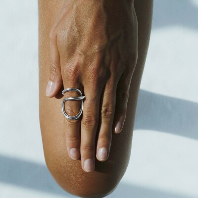 Bague Charlotte CHESNAIS Ribbon en argent