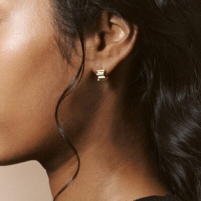 Viltier Edge Mini earrings in yellow gold