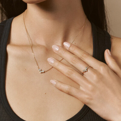Collier Viltier Clique petit modèle en or jaune et diamants