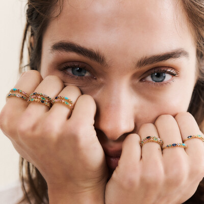 Sophie d'Agon Gaia 2 Majorelle ring in yellow gold, lapis lazuli, pink sapphires, sky-blue sapphire and emeralds