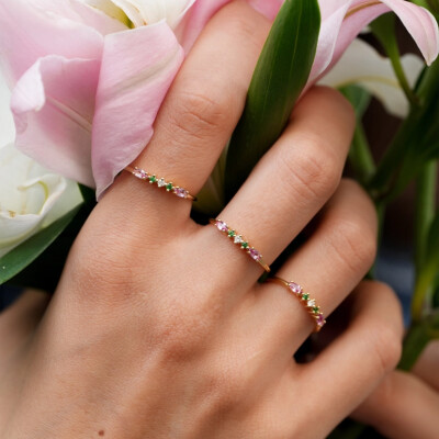Sophie d'Agon Gaia 6 Peony ring in yellow gold, with pink sapphires, tsavorites and a diamond