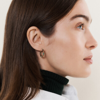 Sophied'Agon Gaia 2 Green Hoop Earrings in yellow gold, featuring navy blue sapphires, yellow sapphires, cognac sapphires and emeralds.